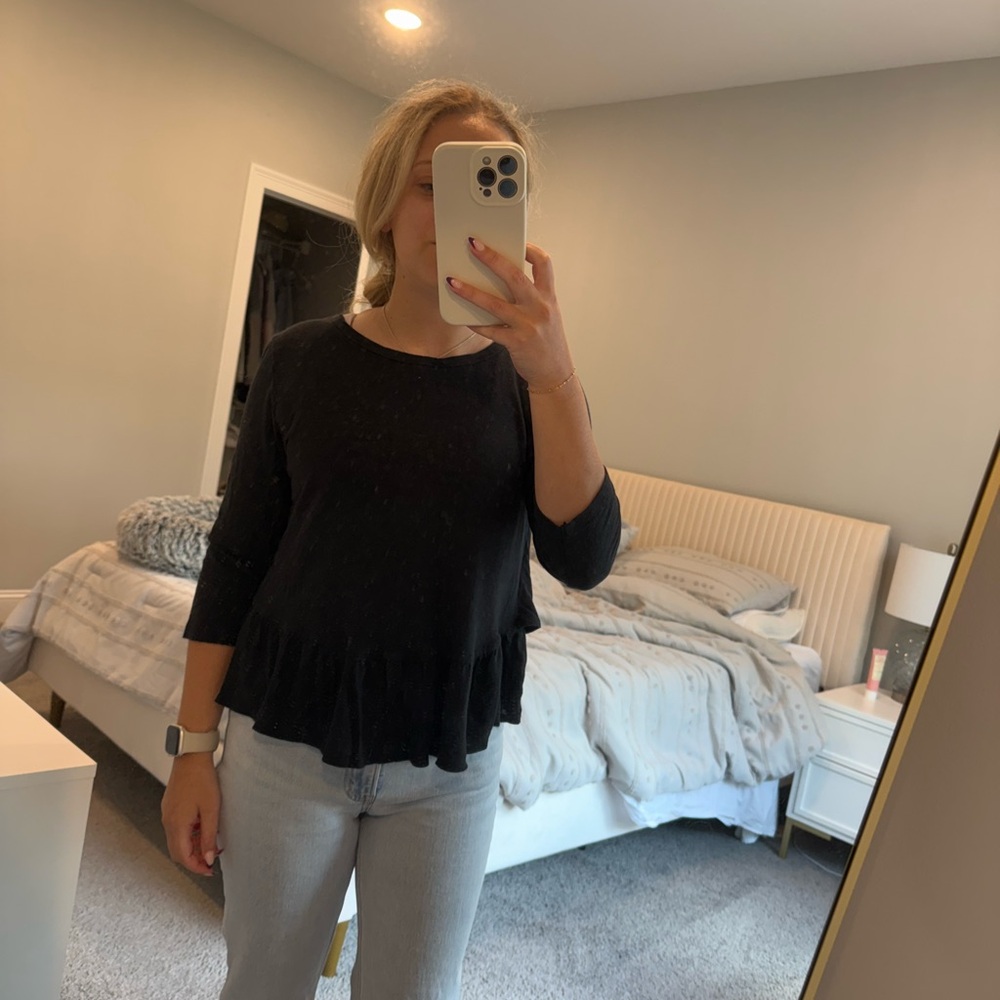 Abercrombie & Fitch Black Ruffled Blouse 3/4 Sleeve
